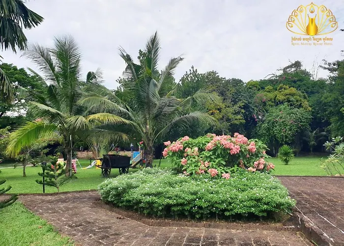 Royal Mayura Resort Hotel Kep